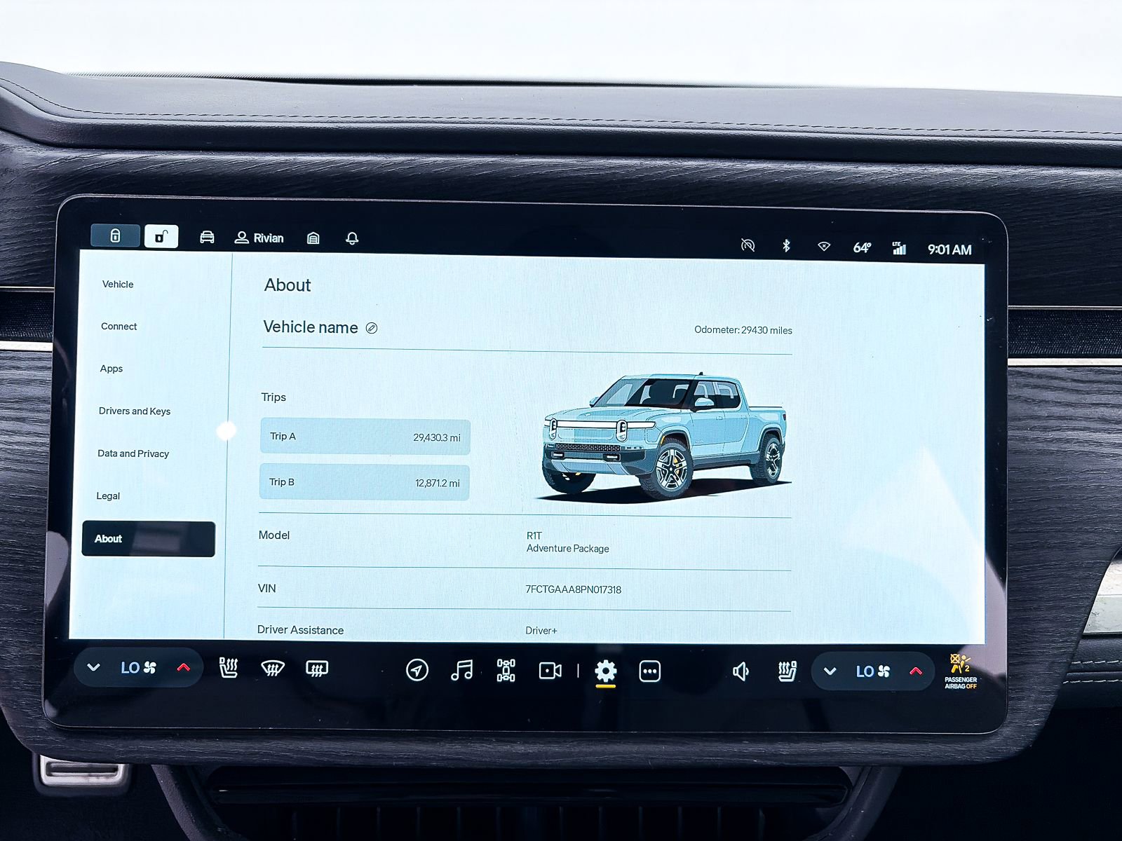Used 2023 Rivian R1T Adventure AWD/4WD image 22