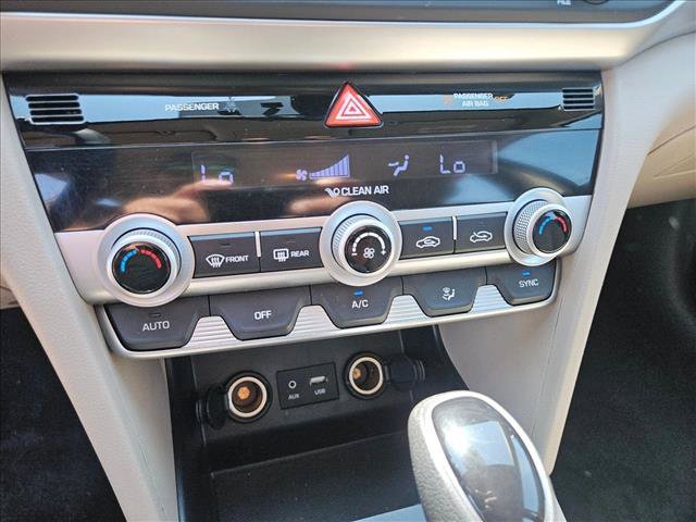 Used 2020 Hyundai Elantra SEL w/ Cargo Package (C1) FWD image 19