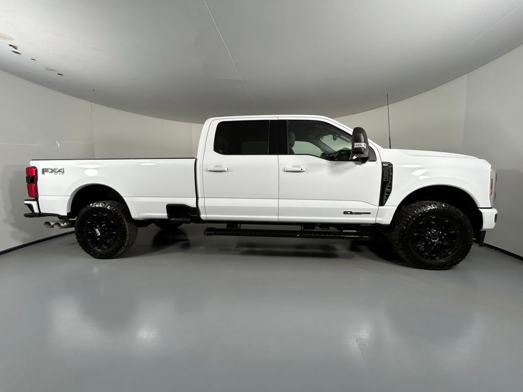 Used 2025 Ford F250 XLT w/ Black Appearance Package image 8