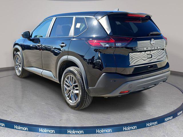 Used 2023 Nissan Rogue S AWD/4WD image 8