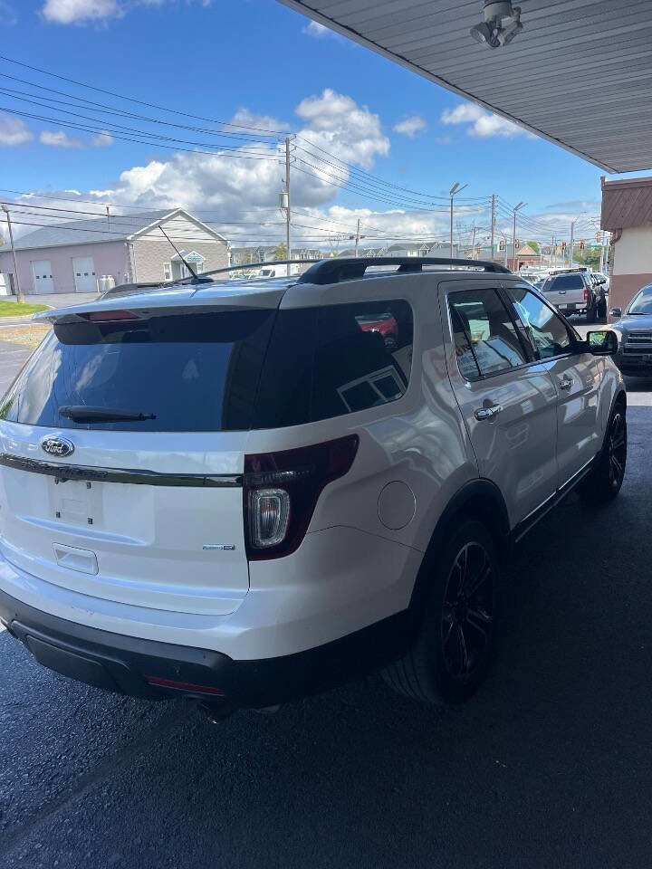 Used 2013 Ford Explorer Sport AWD/4WD image 4