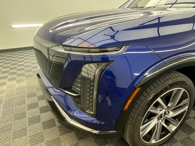 Used 2026 Cadillac Vistiq Sport w/ LPO, Floor Liner Package AWD/4WD image 27