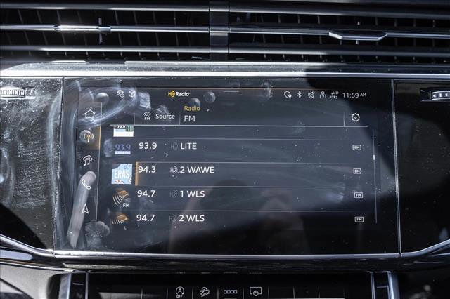 Used 2025 Audi Q7 3.0T Premium Plus AWD/4WD image 16