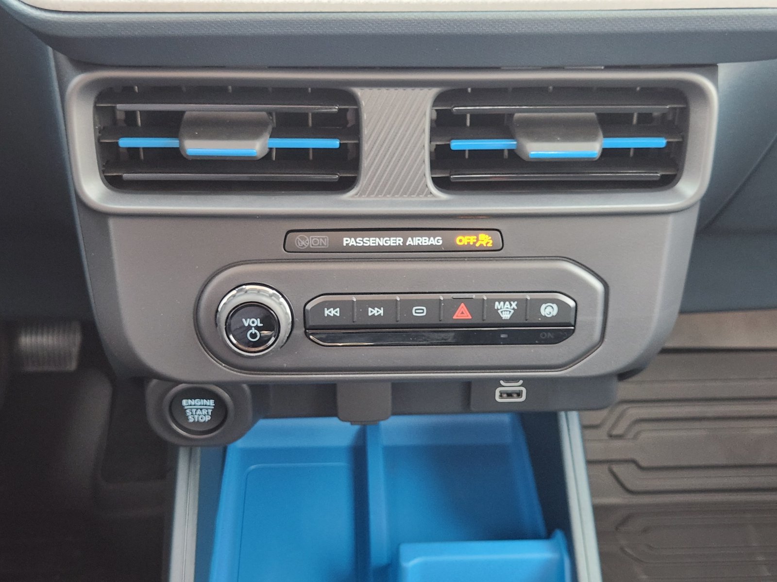 New 2026 Ford Maverick XLT AWD/4WD image 18