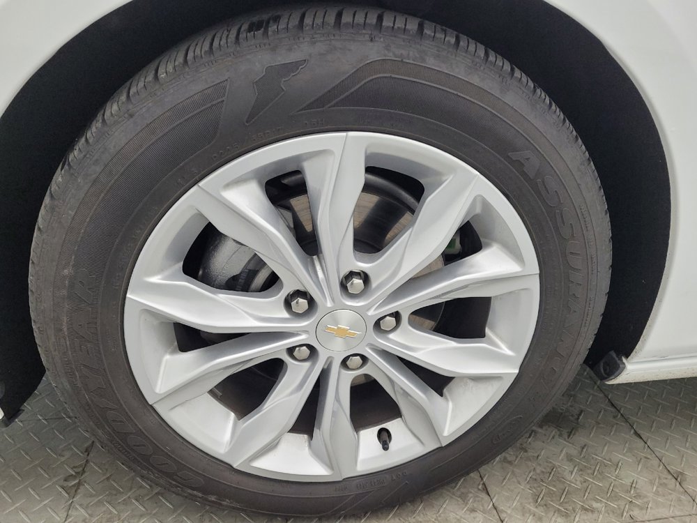 Used 2024 Chevrolet Malibu LT image 31