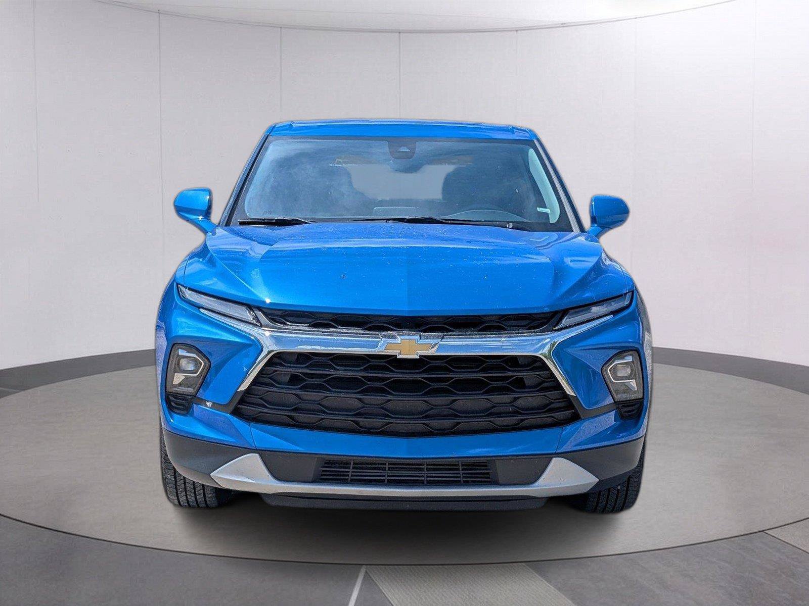 Used 2025 Chevrolet Blazer LT AWD/4WD image 10