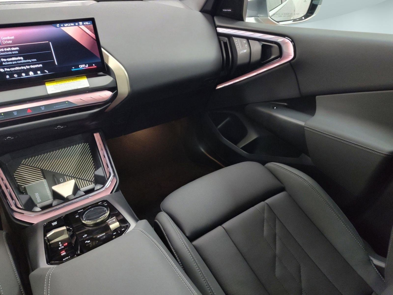 Used 2025 BMW X3 xDrive30i w/ Convenience Package image 20