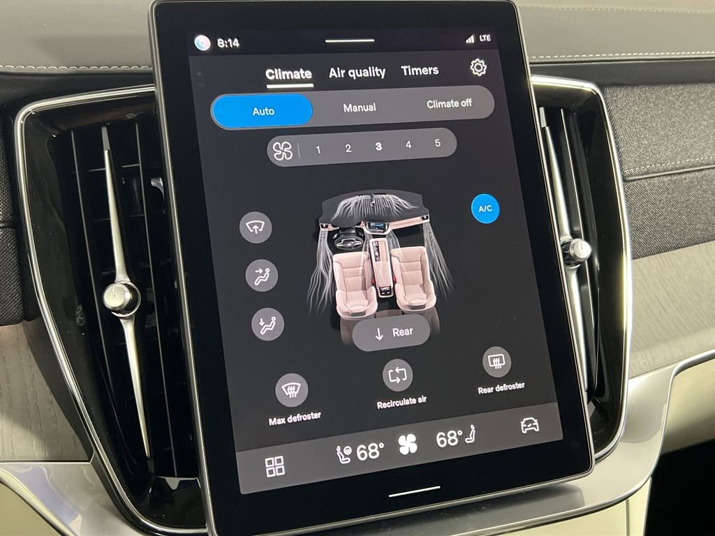 New 2026 Volvo XC90 B6 Ultra image 15