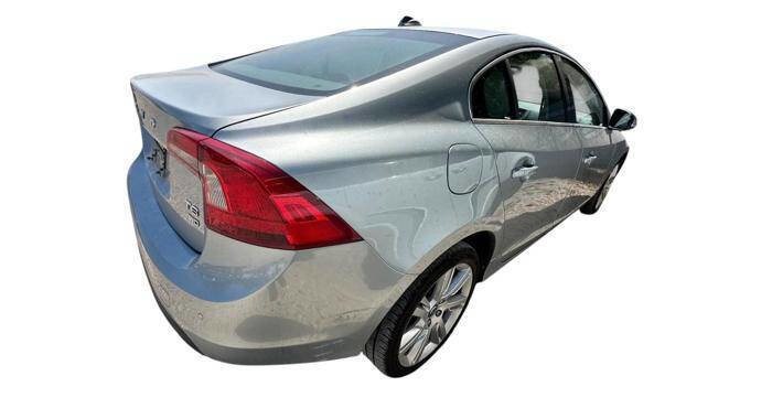 Used 2012 Volvo S60 T6 AWD/4WD image 5