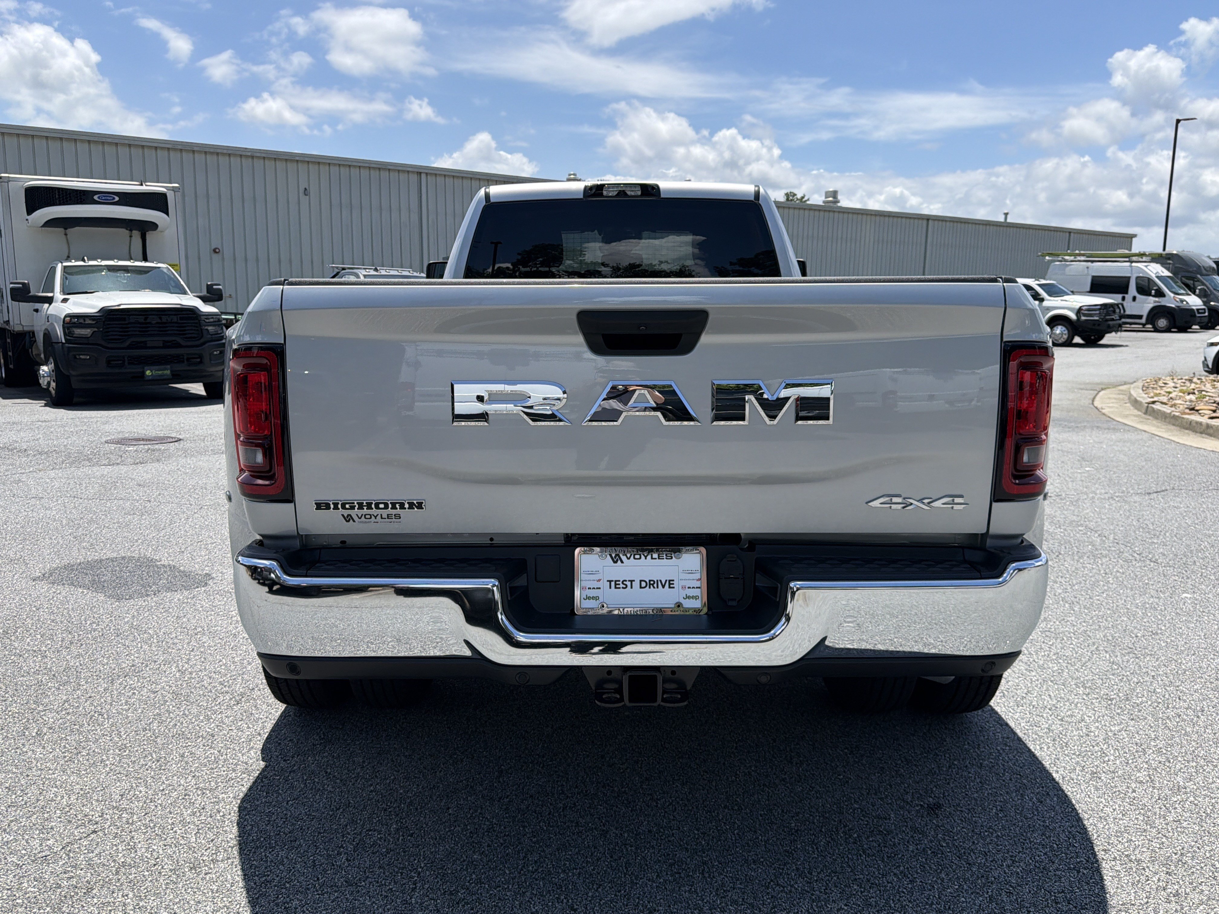 New 2026 RAM 3500 Big Horn AWD/4WD image 7