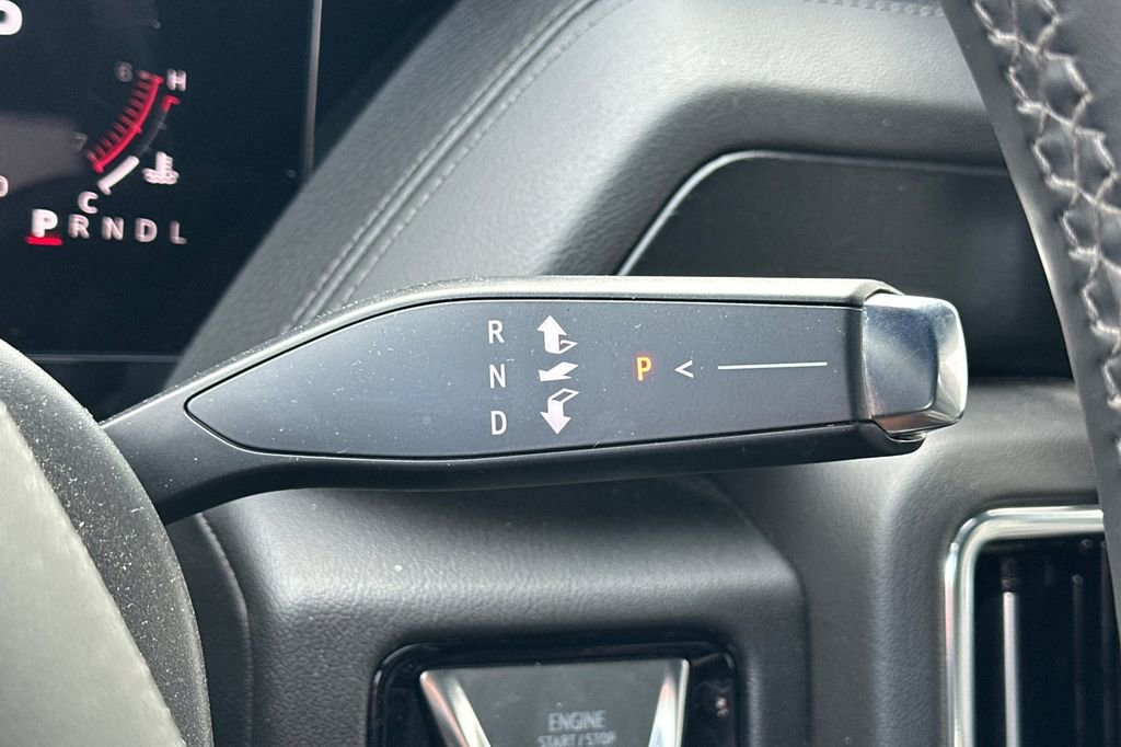 Used 2025 GMC Yukon Denali image 22