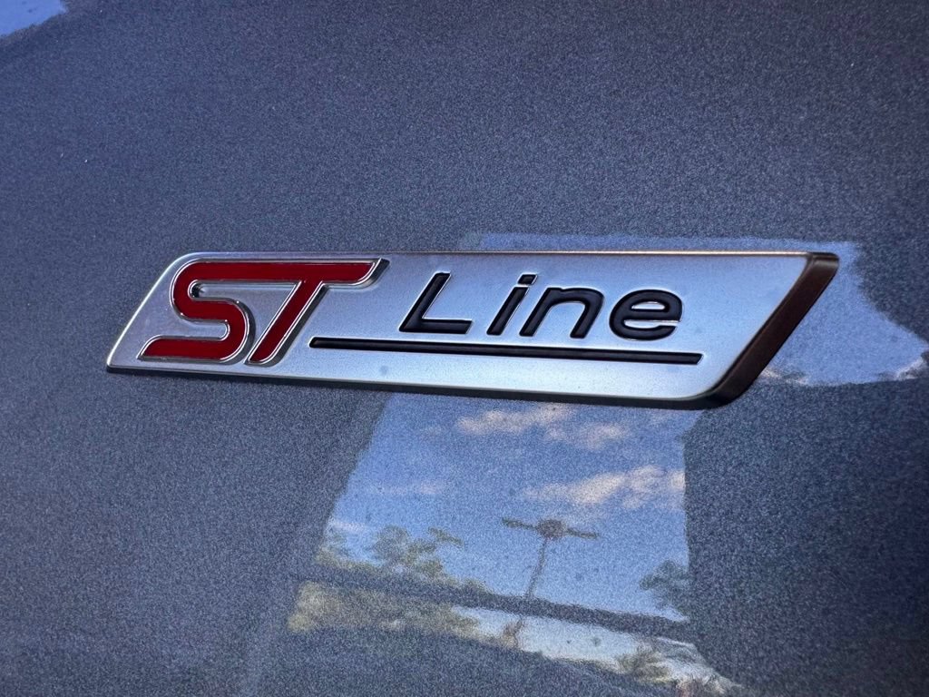 Used 2026 Ford Escape ST-Line AWD/4WD image 8