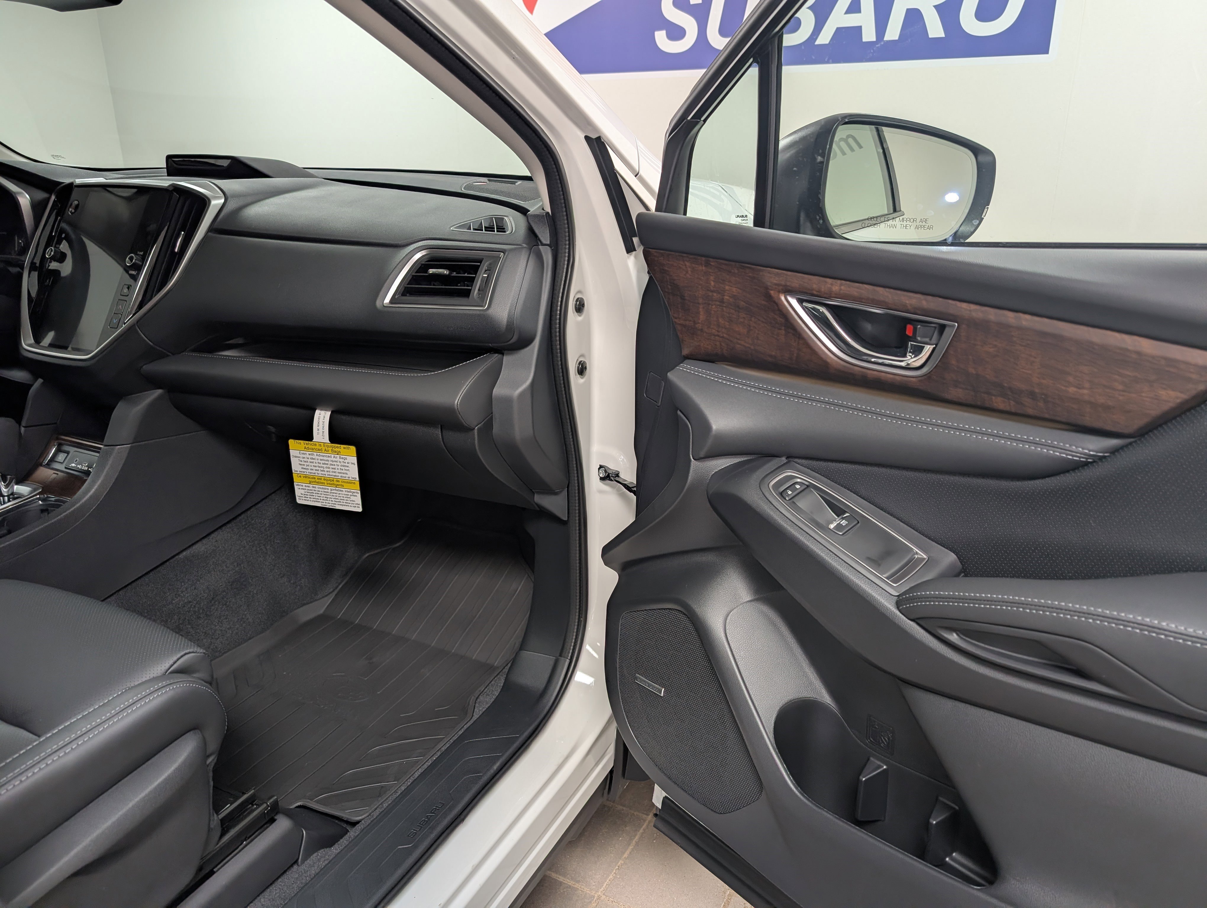 New 2025 Subaru Ascent Touring w/ Popular Package #2 image 35