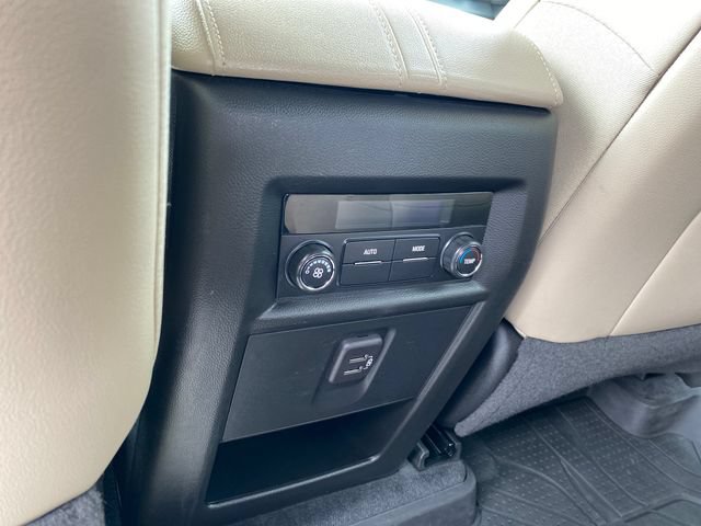 Used 2023 Chevrolet Traverse LT w/ LPO, Floor Liner Package AWD/4WD image 19