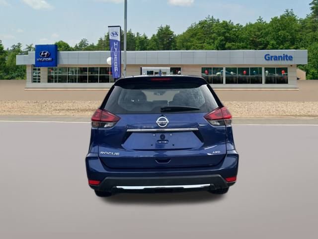 Used 2019 Nissan Rogue S image 8