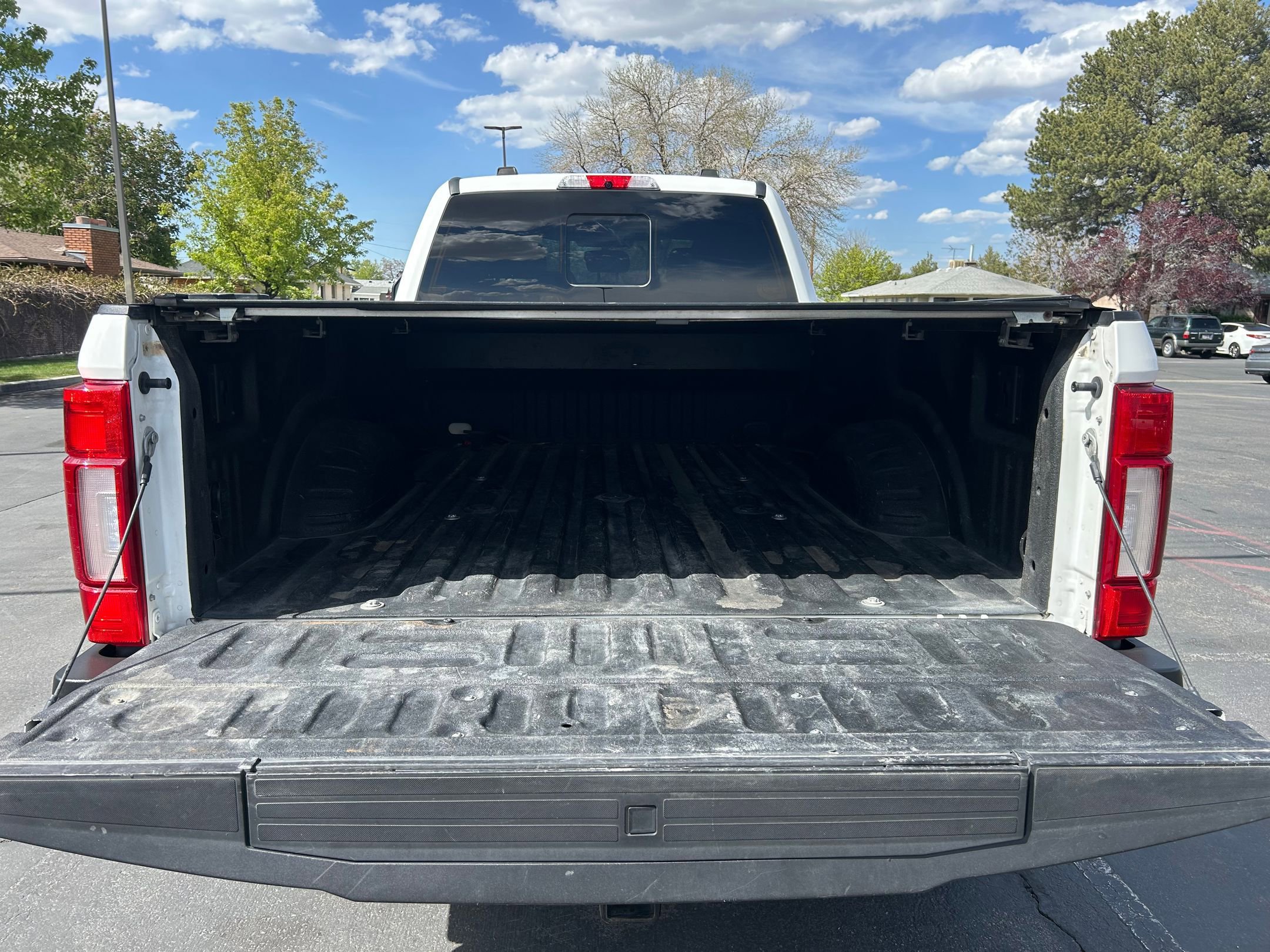 Used 2022 Ford F350 Lariat w/ Lariat Ultimate Package AWD/4WD image 29