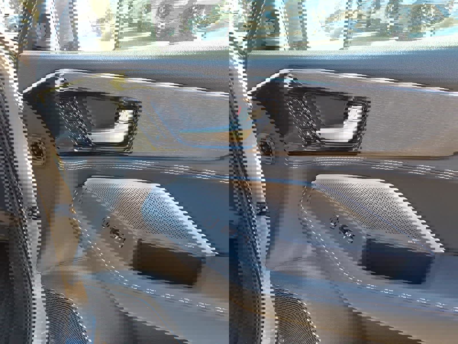 Certified 2026 Acura MDX SH-AWD w/ Advance Package image 14