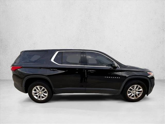 Used 2019 Chevrolet Traverse LS FWD image 3