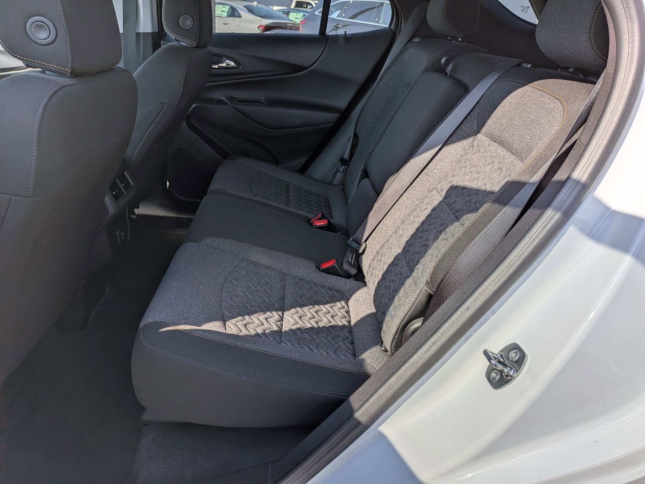 Used 2024 Chevrolet Equinox LT AWD/4WD image 29