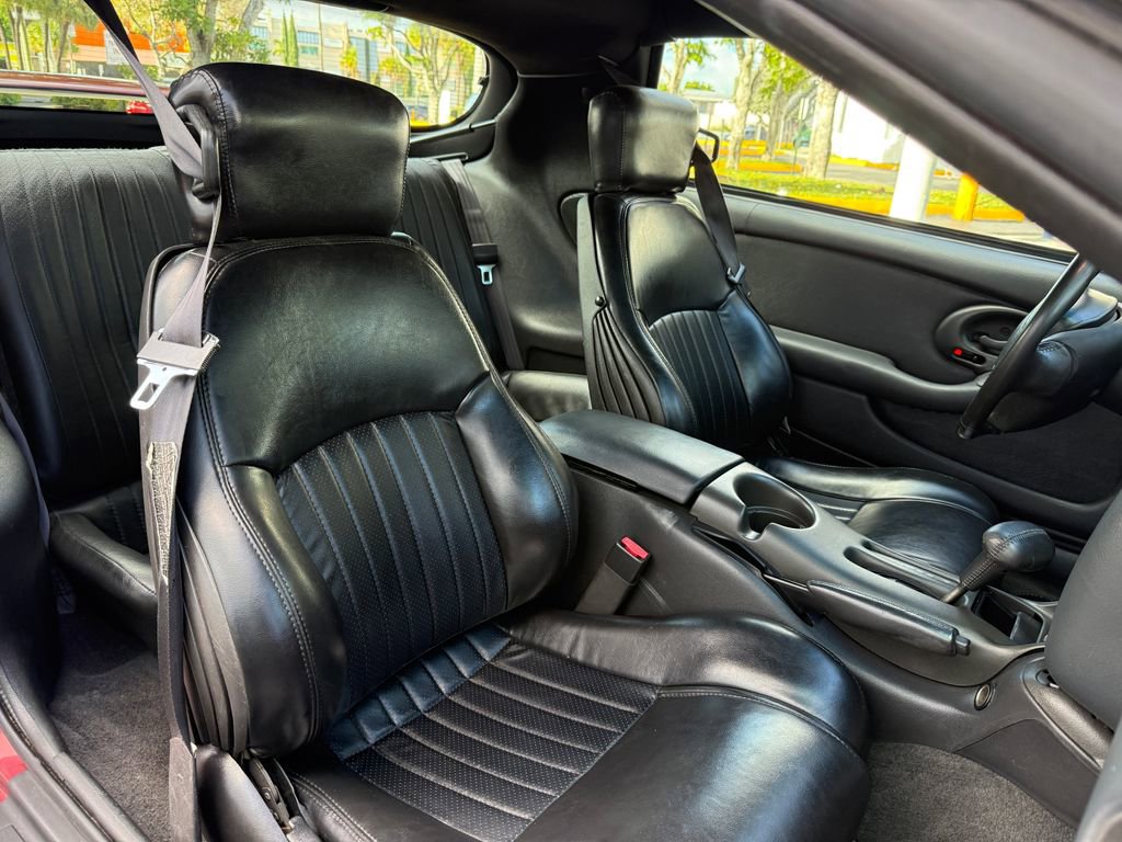 Used 2002 Pontiac Firebird Formula image 14