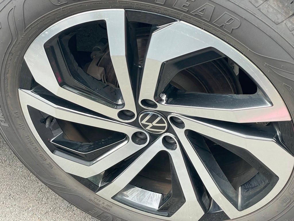 Certified 2023 Volkswagen Atlas SEL AWD/4WD image 23