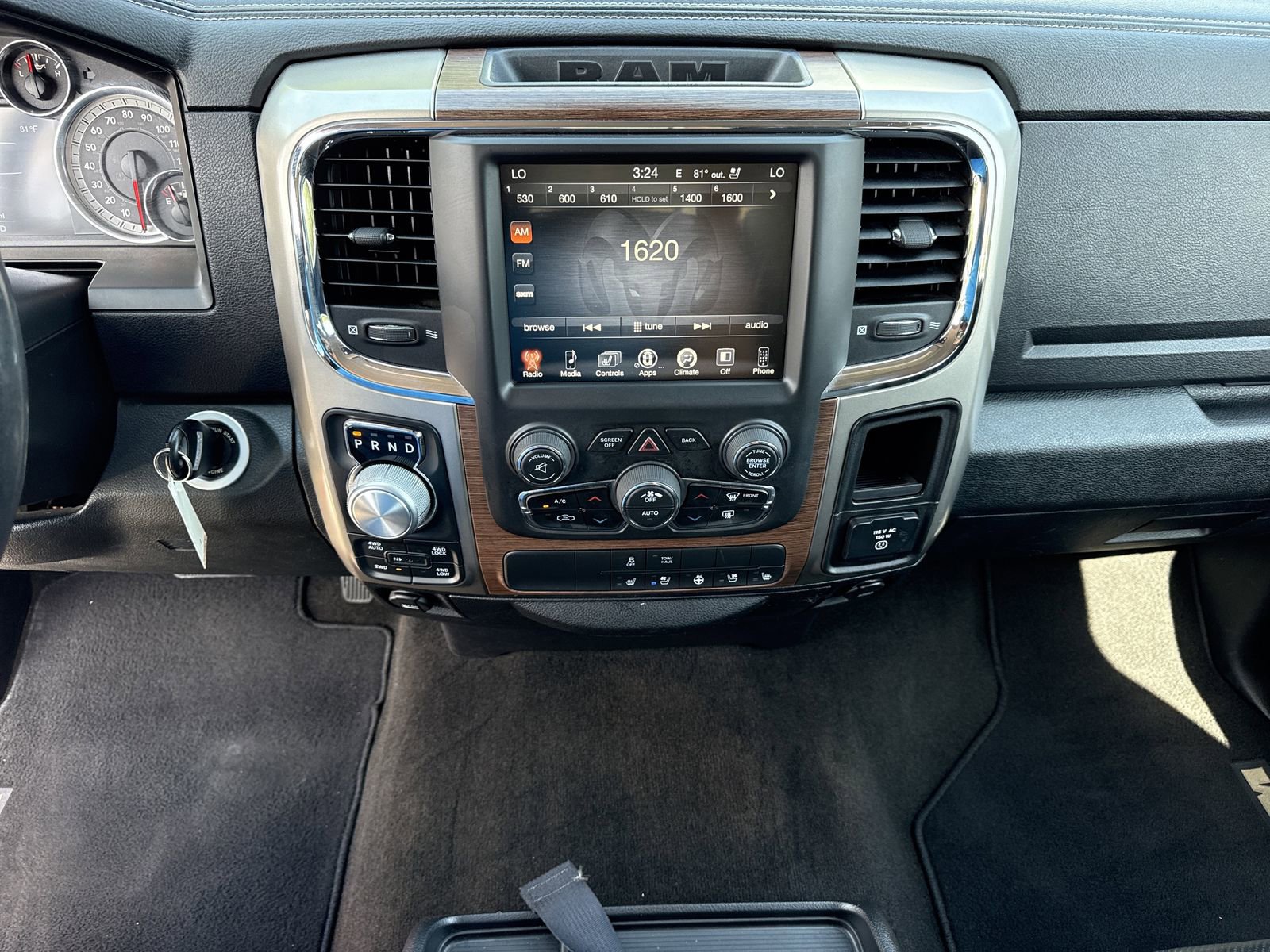 Used 2014 RAM 1500 Laramie AWD/4WD image 28