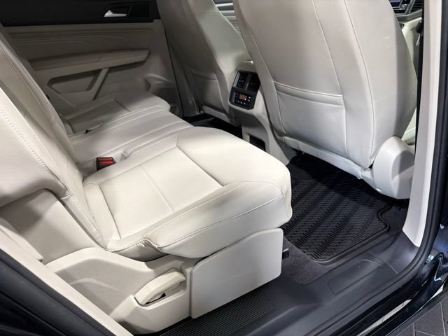 Used 2022 Volkswagen Atlas SE FWD image 32