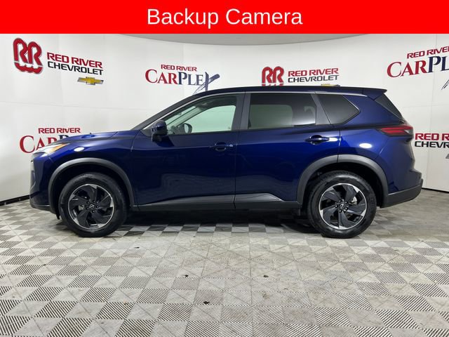 Used 2024 Nissan Rogue SV image 6