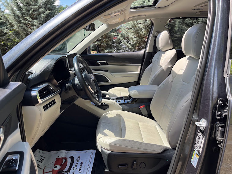Used 2020 Kia Telluride EX AWD/4WD image 8
