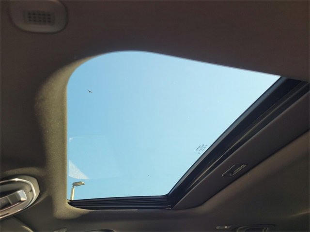 New 2025 Jeep Grand Cherokee Altitude image 6