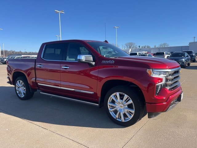 Used 2023 Chevrolet Silverado 1500 High Country w/ High Country Premium Package video 1