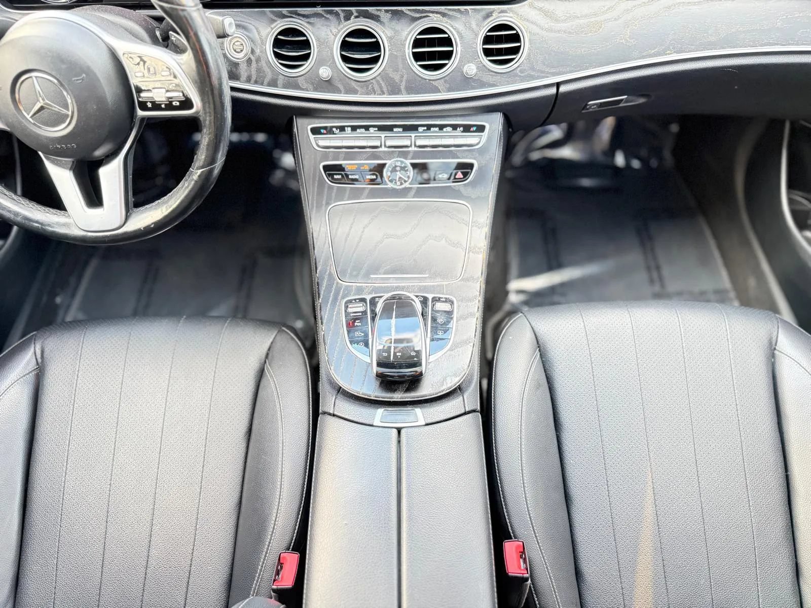 Used 2019 Mercedes-Benz E 300 4MATIC image 14