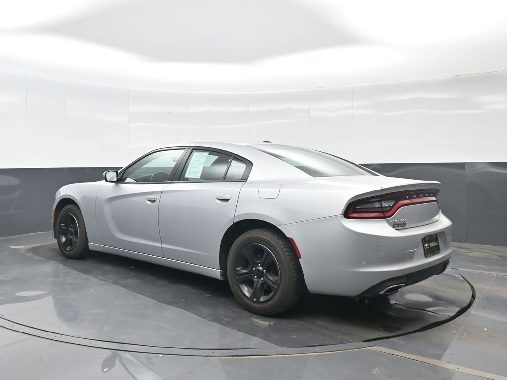 Used 2022 Dodge Charger SXT image 4