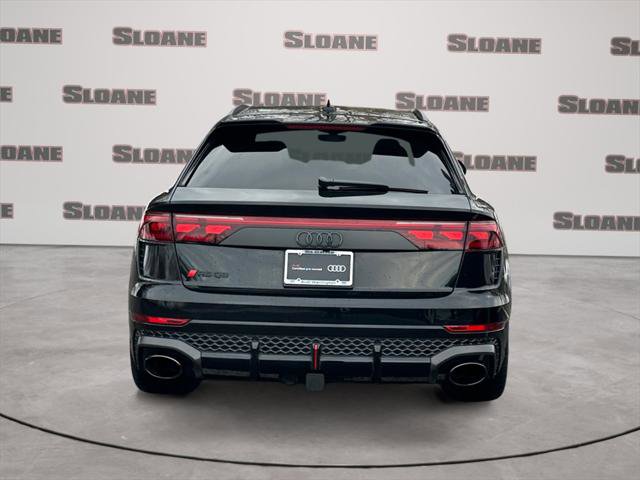 Certified 2025 Audi RS Q8 performance image 4