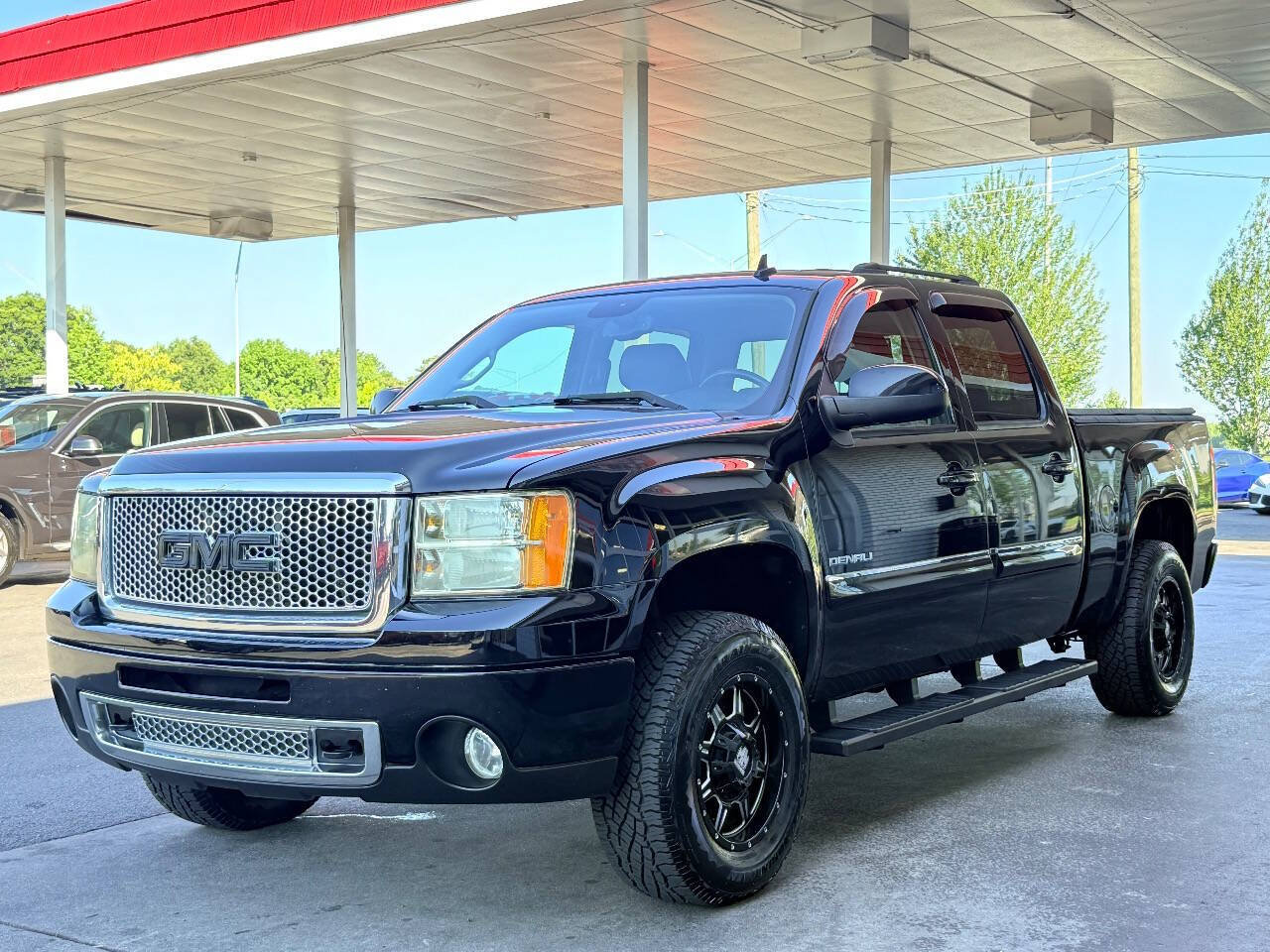 Used 2013 GMC Sierra 1500 Denali AWD/4WD image 6