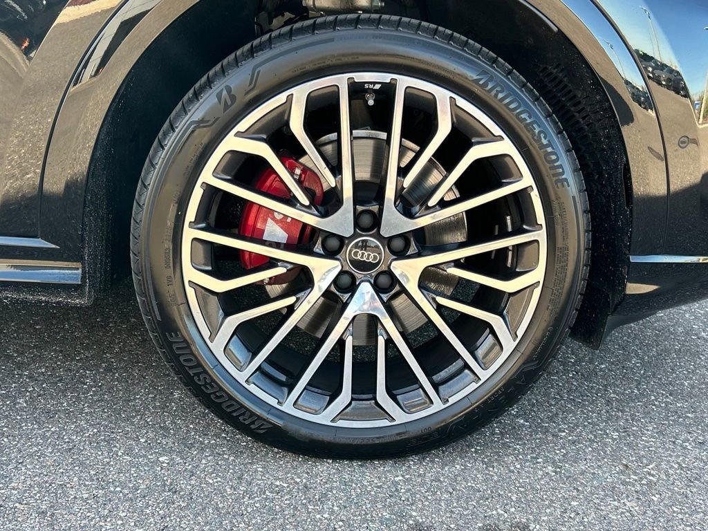 Certified 2025 Audi SQ5 Premium Plus w/ Premium Plus Package image 44