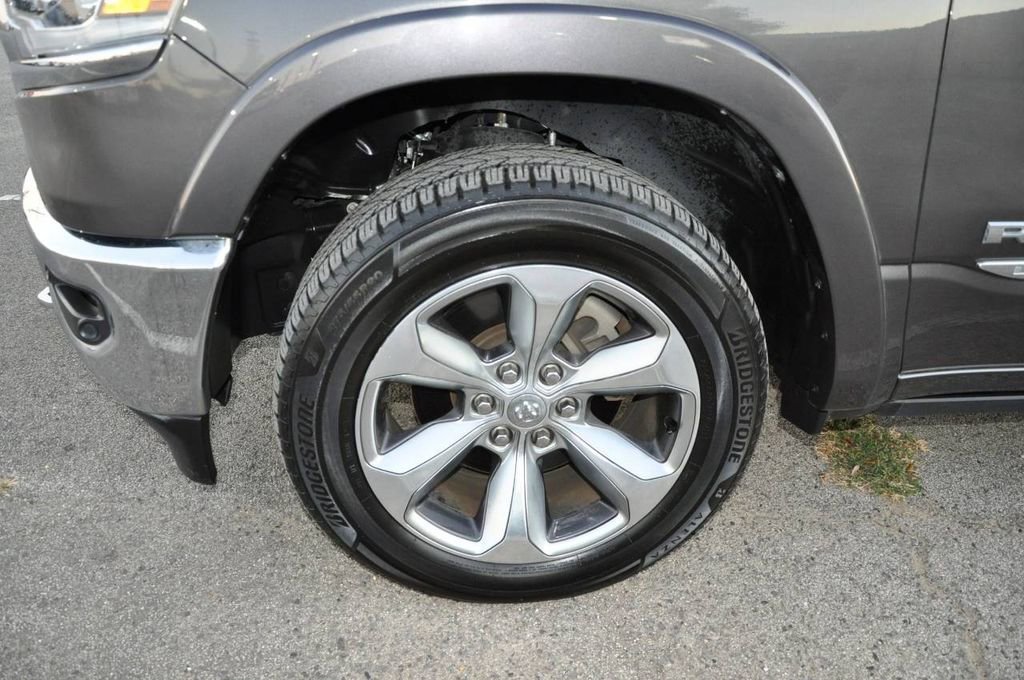 Used 2022 RAM 1500 Limited image 9