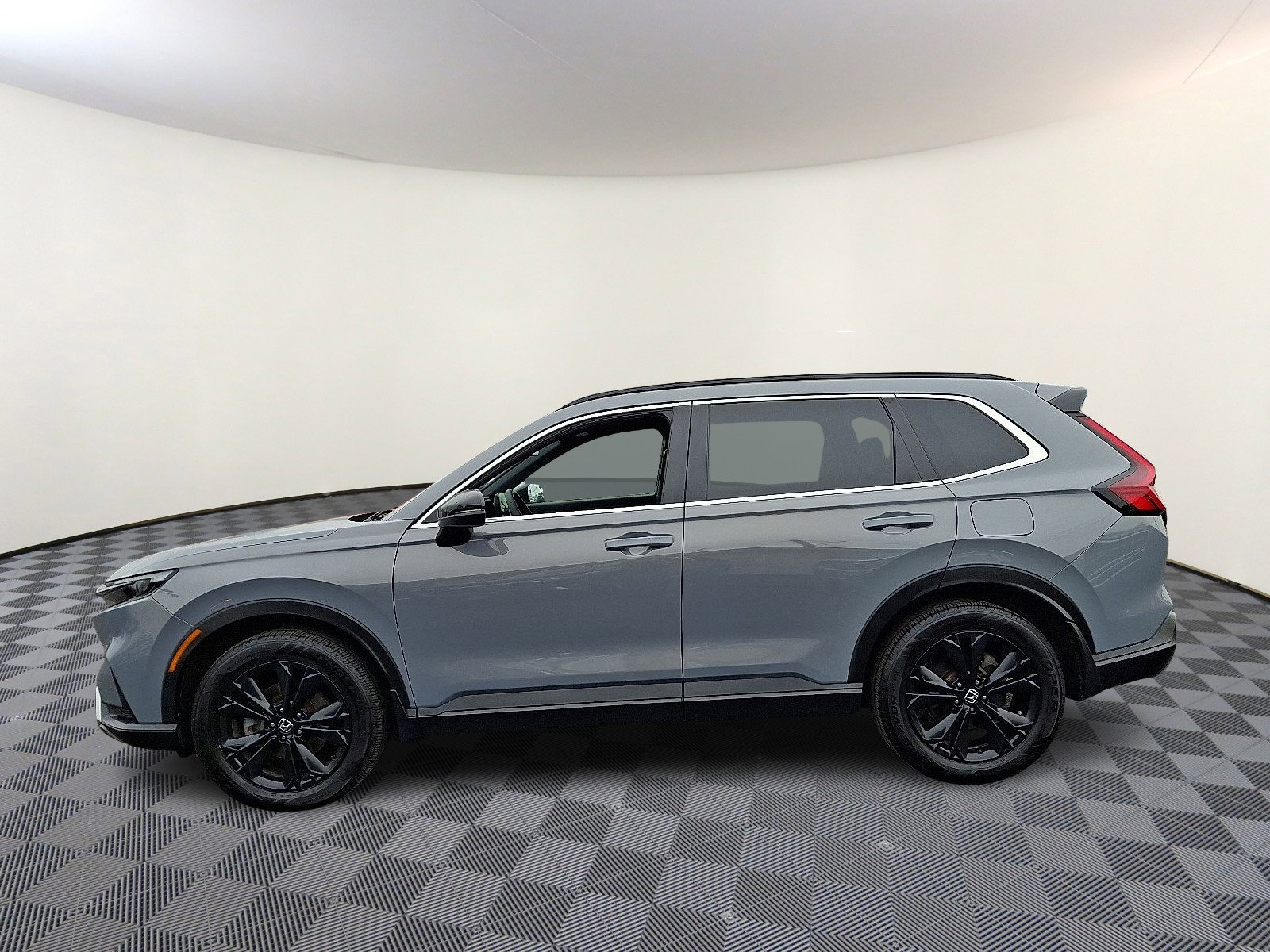 Used 2024 Honda CR-V Sport Touring image 4