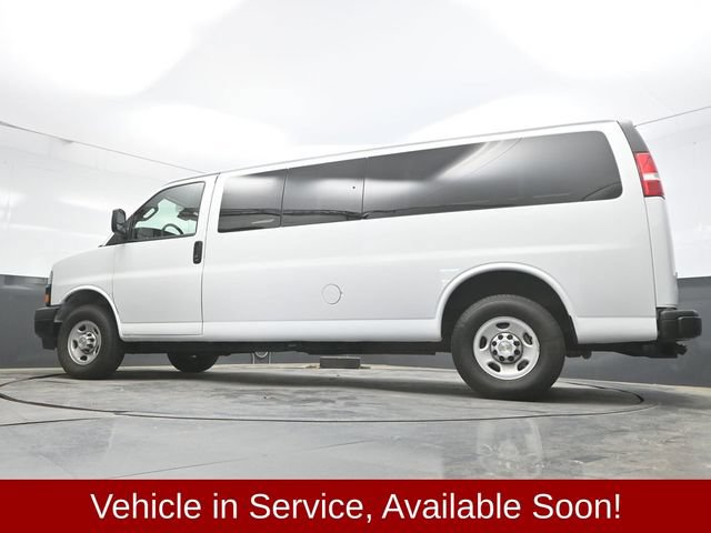 Used 2024 Chevrolet Express 3500 LS RWD image 36
