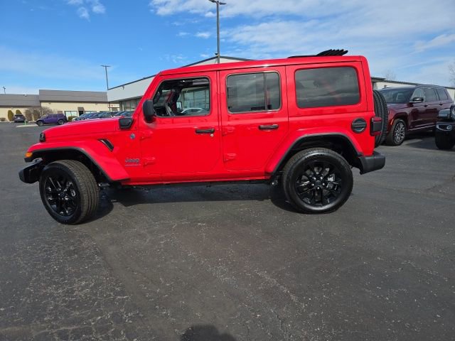 Used 2025 Jeep Wrangler Sahara 4xe w/ Safety Group image 5