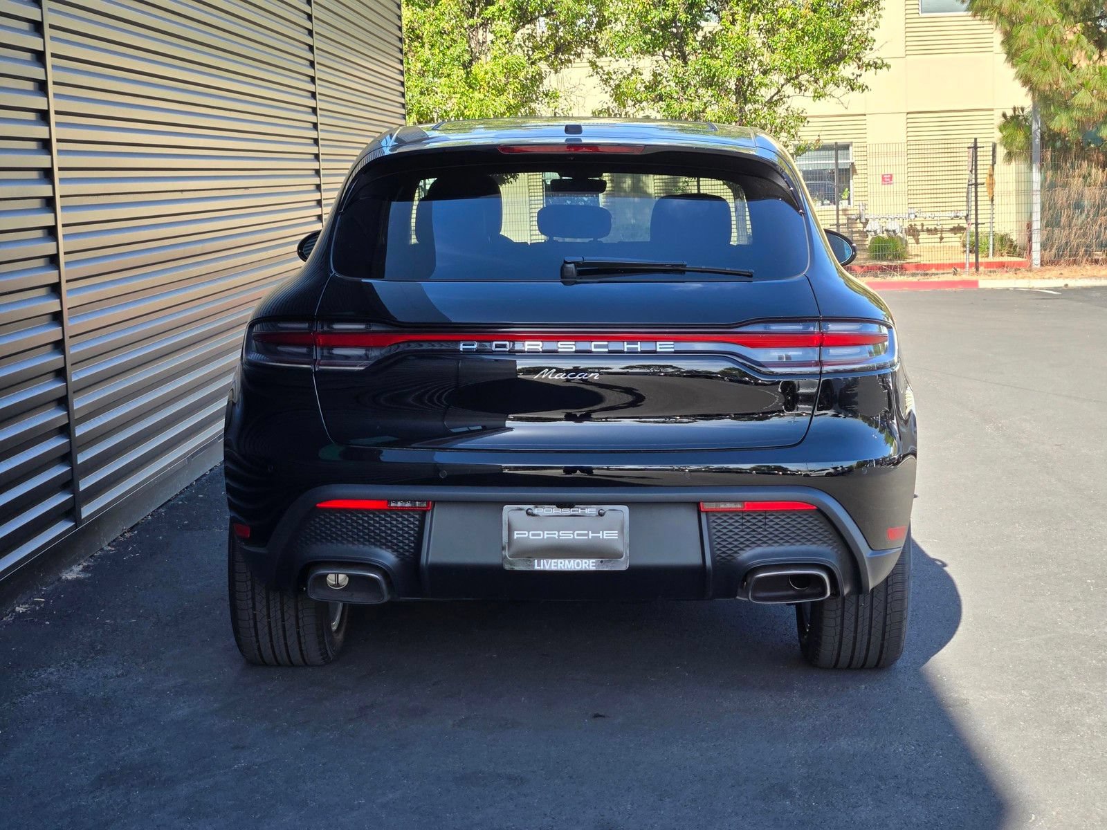 New 2026 Porsche Macan AWD/4WD image 6