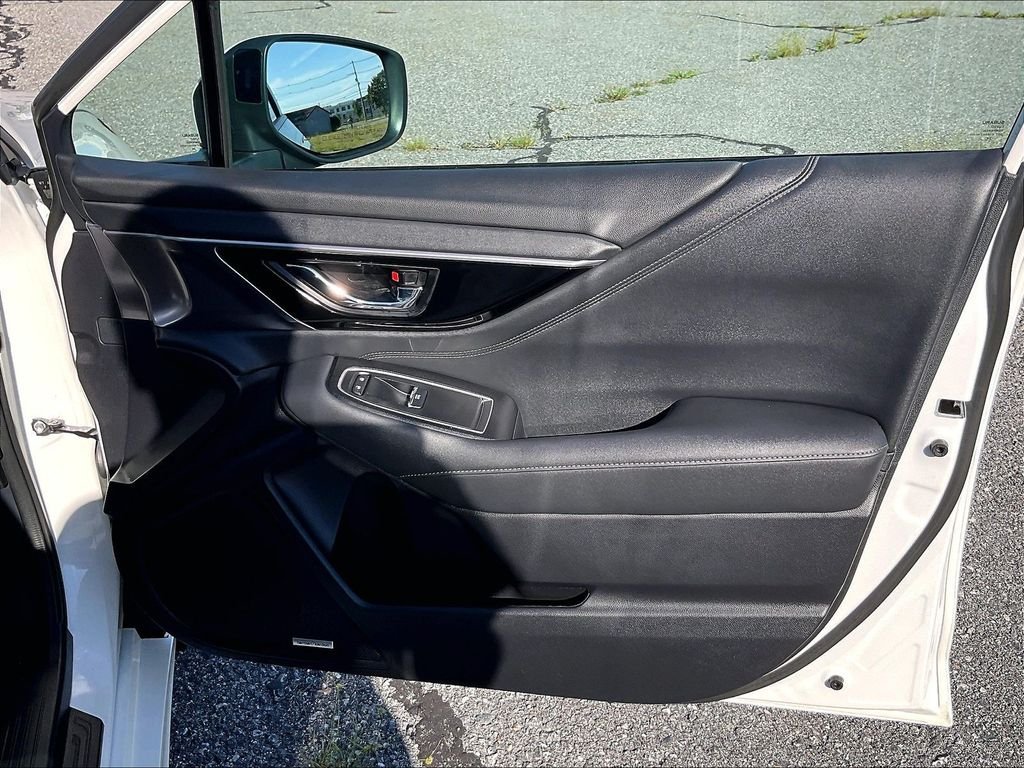 Used 2025 Subaru Legacy Limited AWD/4WD image 12