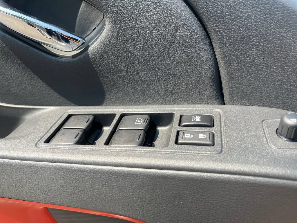 Certified 2025 Nissan Frontier PRO-4X AWD/4WD image 11
