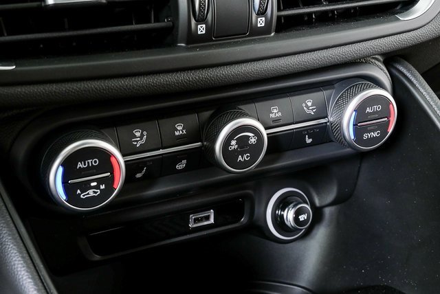 New 2024 Alfa Romeo Giulia Quadrifoglio image 16