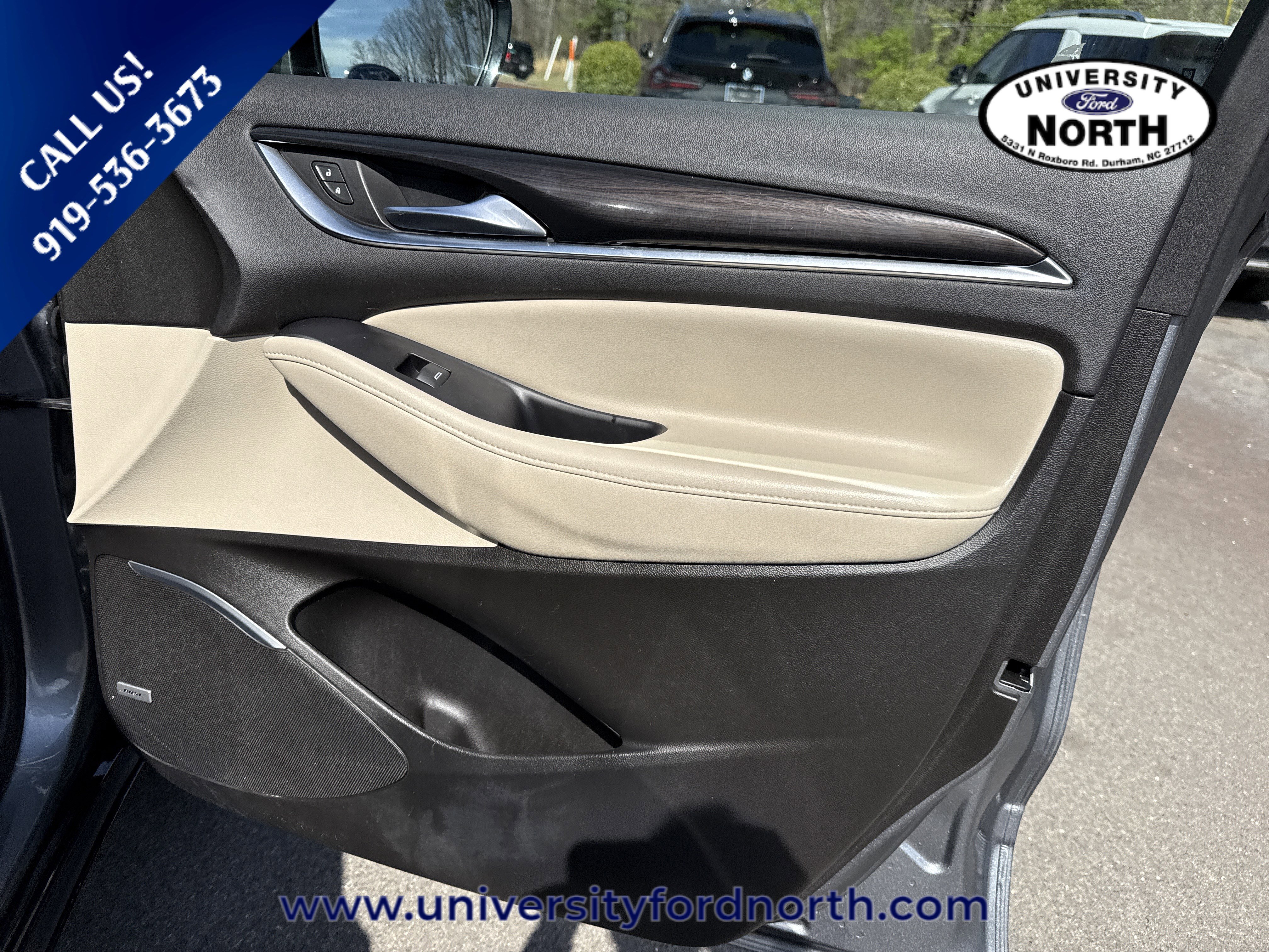 Used 2021 Buick Enclave Essence w/ Sound and Sites Package image 35