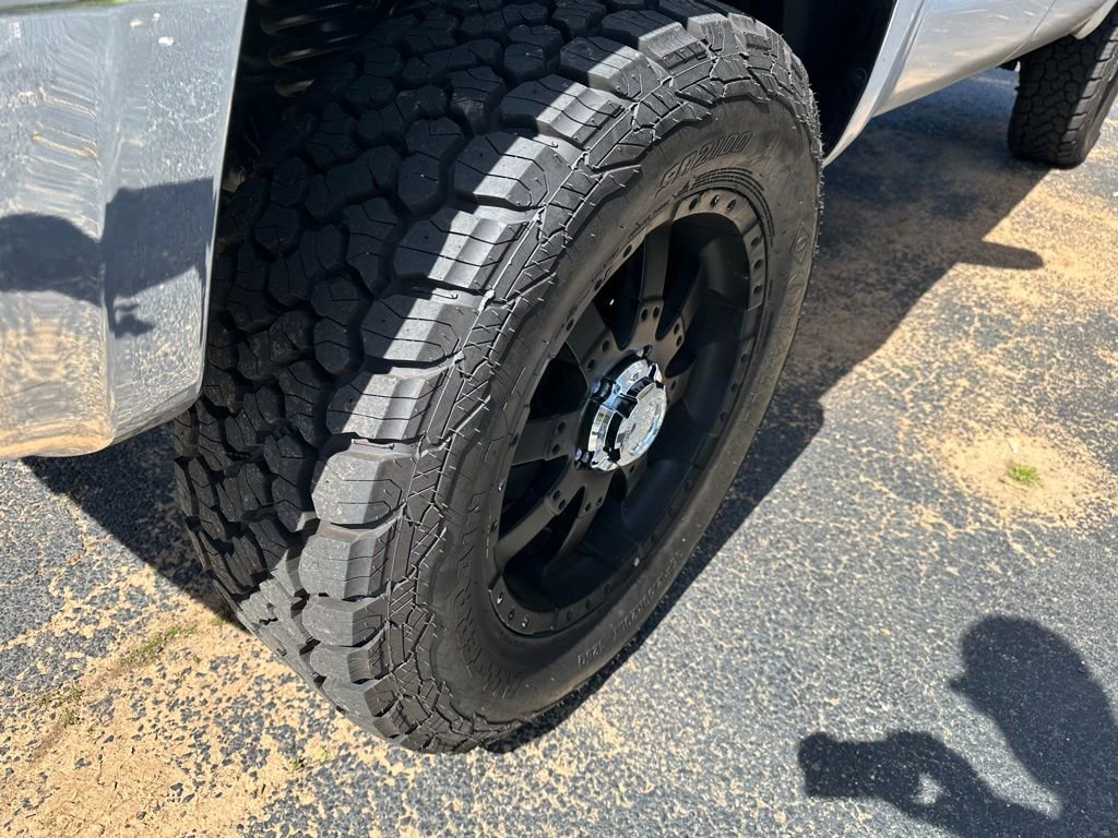 Used 2014 Toyota Tundra Limited w/ TRD Off Road Package image 9