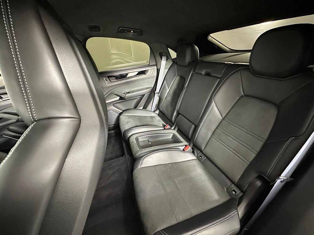 Certified 2024 Porsche Cayenne Turbo GT AWD/4WD image 42