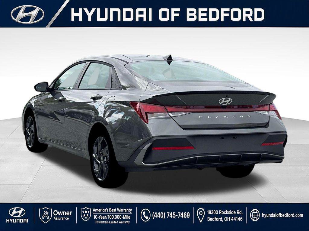 New 2026 Hyundai Elantra Sport FWD image 7