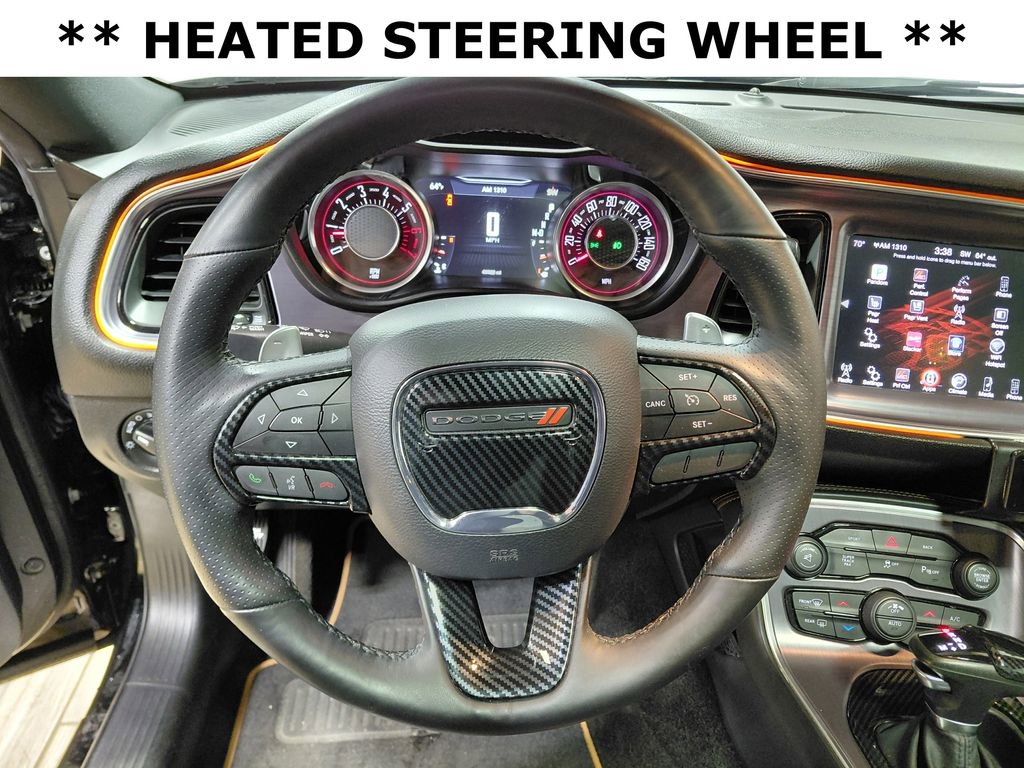 Used 2015 Dodge Challenger R/T Plus image 9