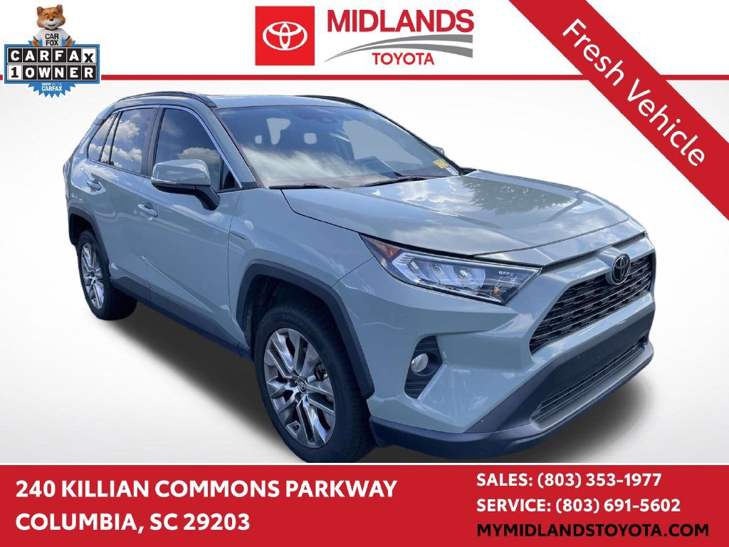 Used 2019 Toyota RAV4 XLE Premium w/ Cold Weather Package FWD image 1
